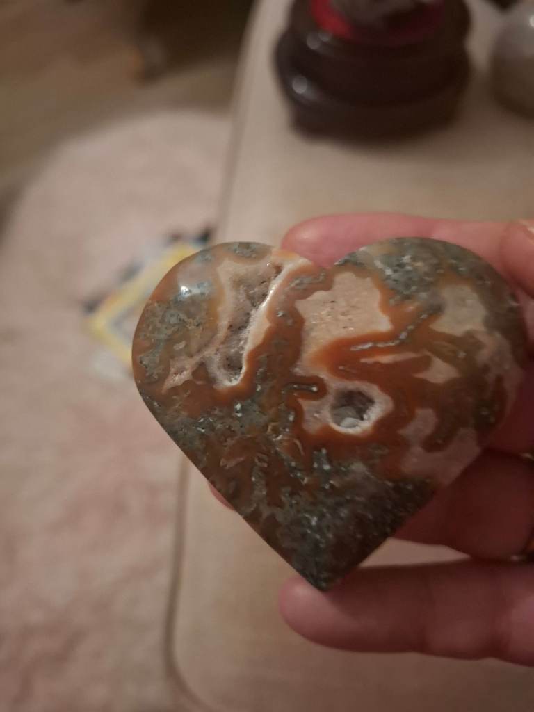 Cyrstal hearts 4 of them great condtion 