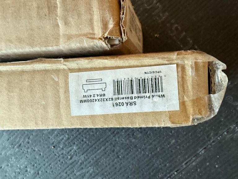 Howdens 41mm Grooved 4.2m Stair Baserail