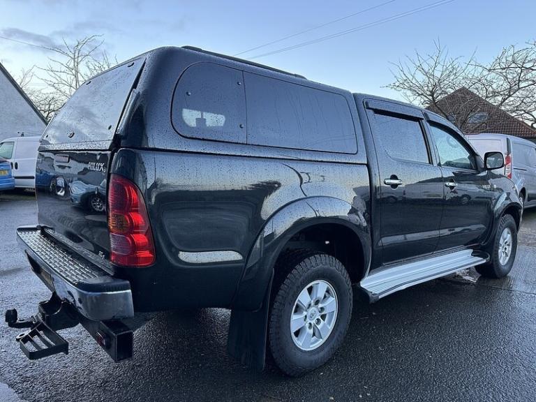 2011 Toyota Hilux 2.5 D-4D HL3 Pickup 4dr Diesel Manual 4WD (194 g/km, 144 bhp) Pickup Diesel Manual