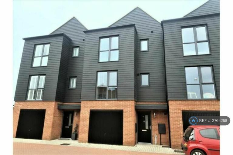 4 bedroom house in Kingsway Boulevard, Derby, DE22 (4 bed) (#2764268)