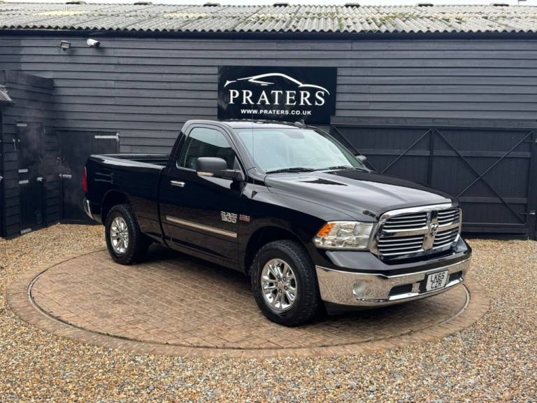 2015 Dodge RAM 5.7 Hemi Petrol 4x4 AUTO PICKUP PETROL Automatic