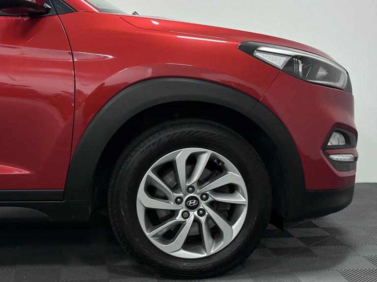 2016 Hyundai TUCSON Blue Drive SE Nav 1.7 CRDi ( 116 bhp ) Station Wagon Diesel Manual