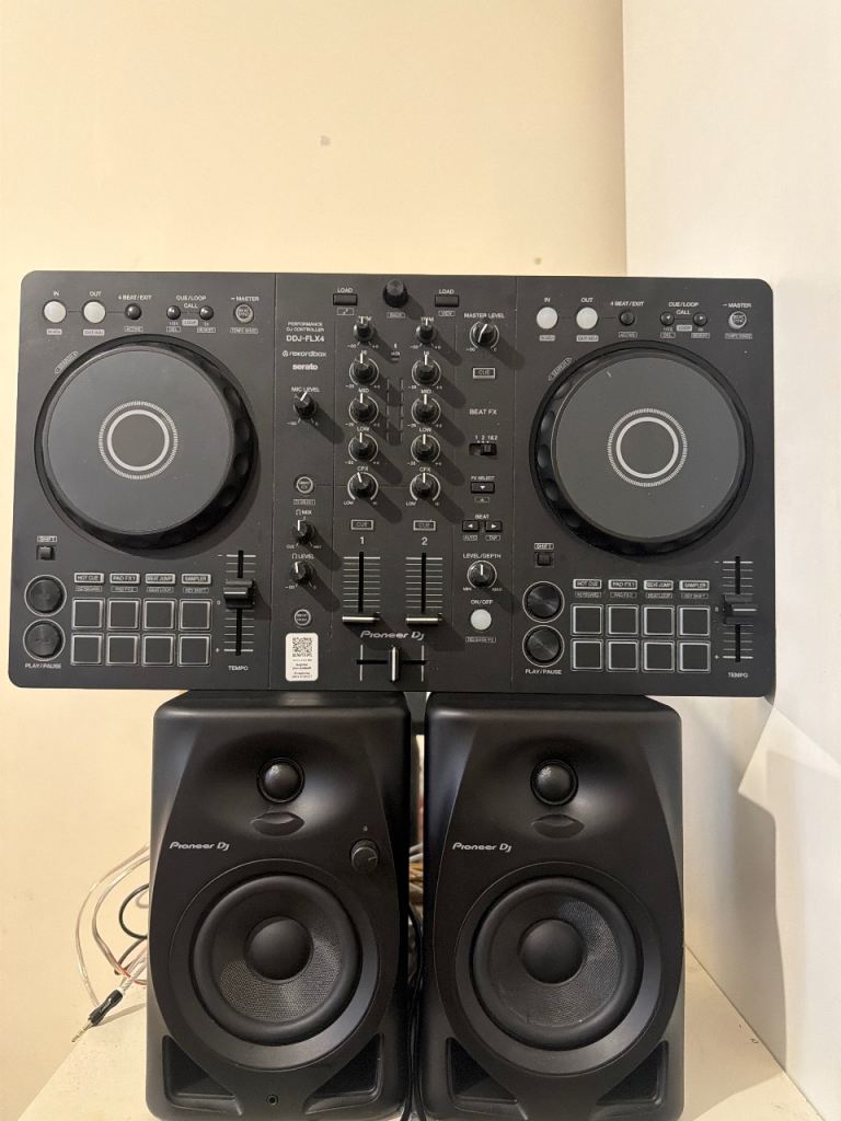 Dj controller pioneer