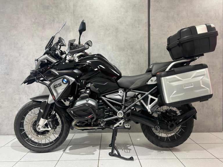 65/2015 BMW R1200 GS TE Triple Black - 23520 miles