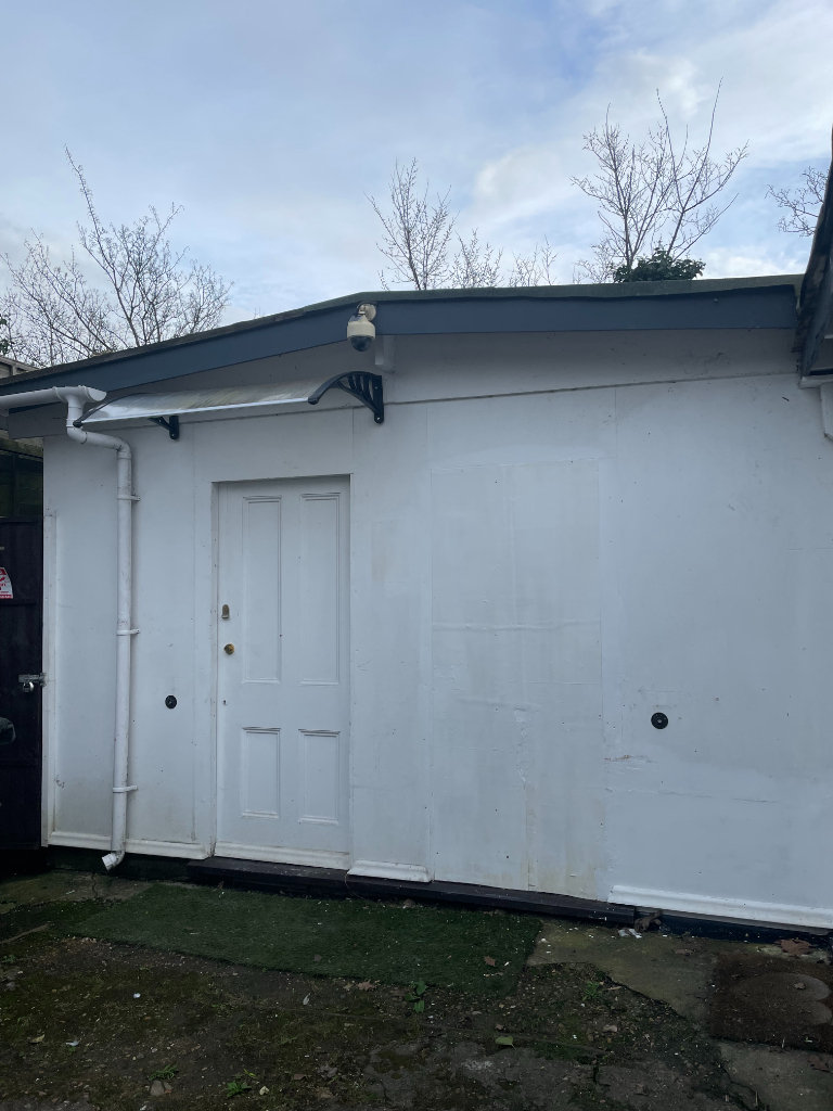 Workshop / storage unit 