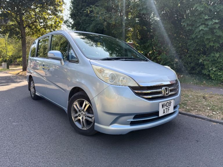 Honda Stepwagon 2008, 1990 (cc)