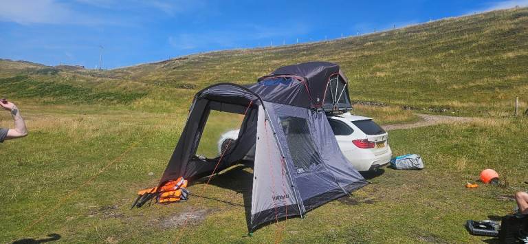 OEX Vertex lite 130 roof tent with living pod and tarp