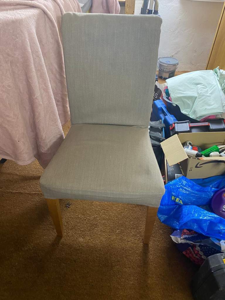 Free ikea dinning chairs x6 free to collect 
