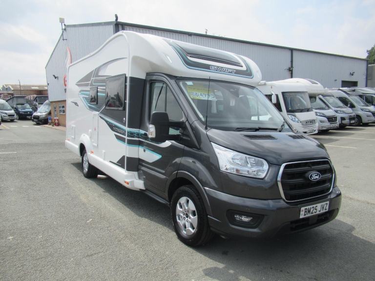 Swift Voyager 564