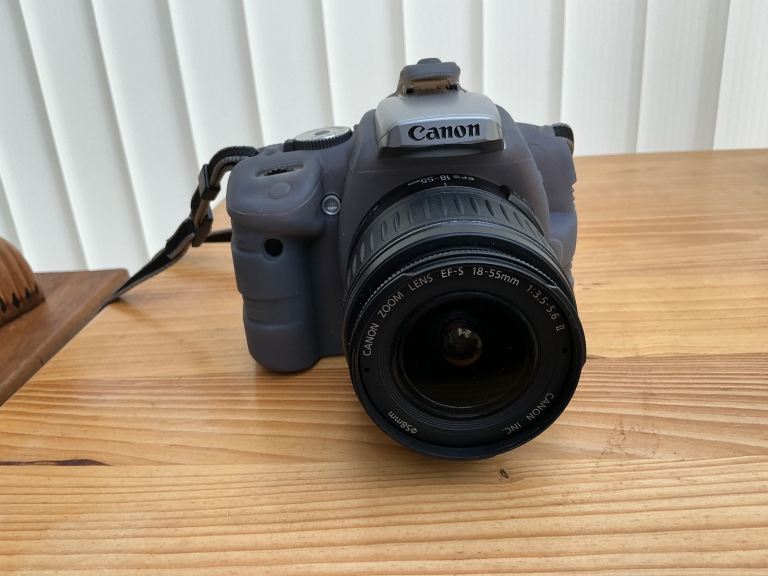 Canon EOS 400 D