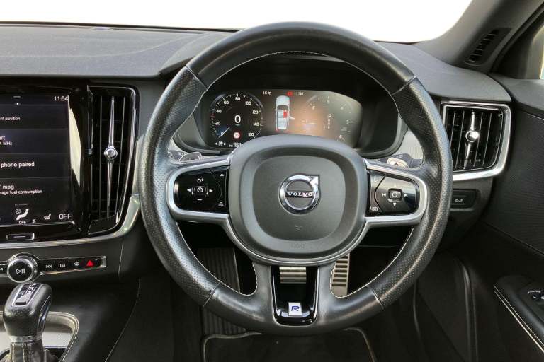 2018 Volvo V90 2.0 D4 R DESIGN 5dr Geartronic Estate DIESEL Automatic