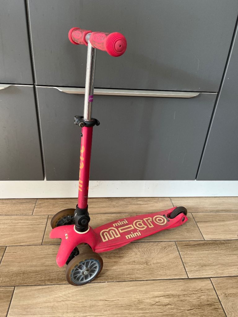 Micro Mini Scooter