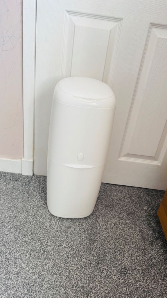 Angelcare nappy bin