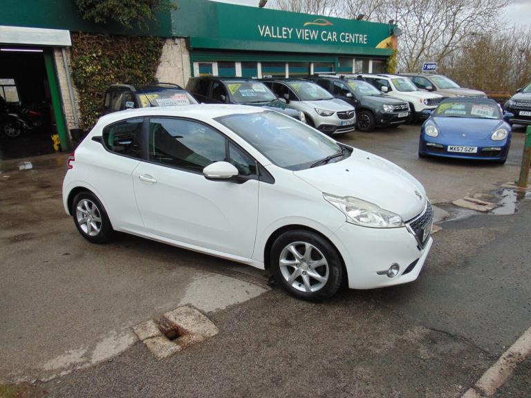 2013 Peugeot 208 1.2 VTi Active 3dr HATCHBACK Petrol Manual