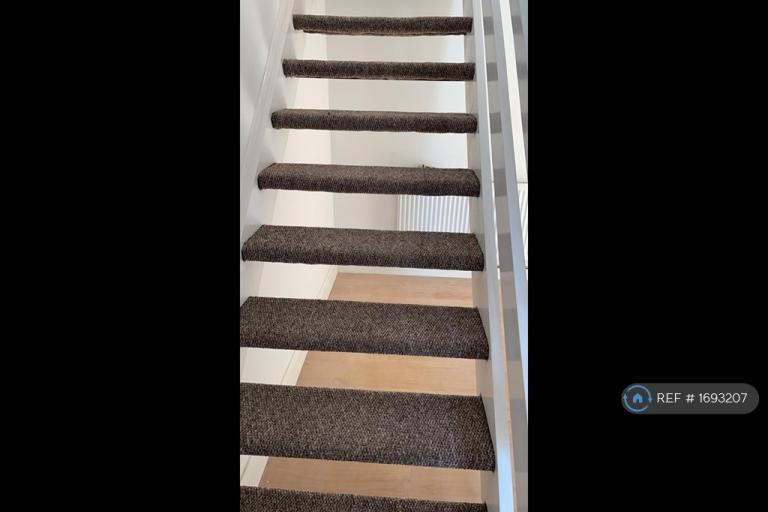 3 bedroom house in Greatfields Drive, Uxbridge, UB8 (3 bed) (#1693207)