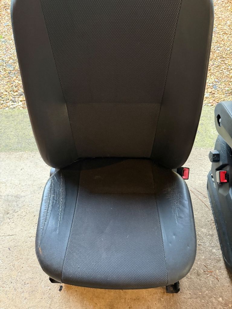 Mercedes Sprinter (W906) / VW Crafter Front Driver & Passenger Seats 2006 - 2017