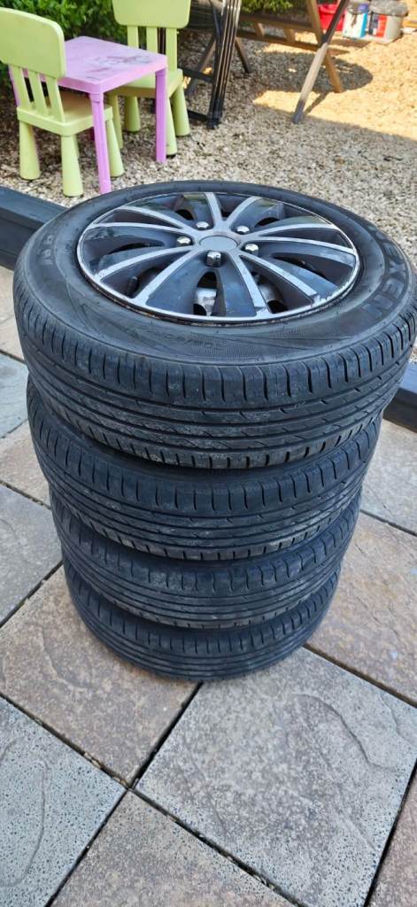 4 x steel wheels 5x108 of Ford Transit Connect reg.17 tyres and  wheels covers included