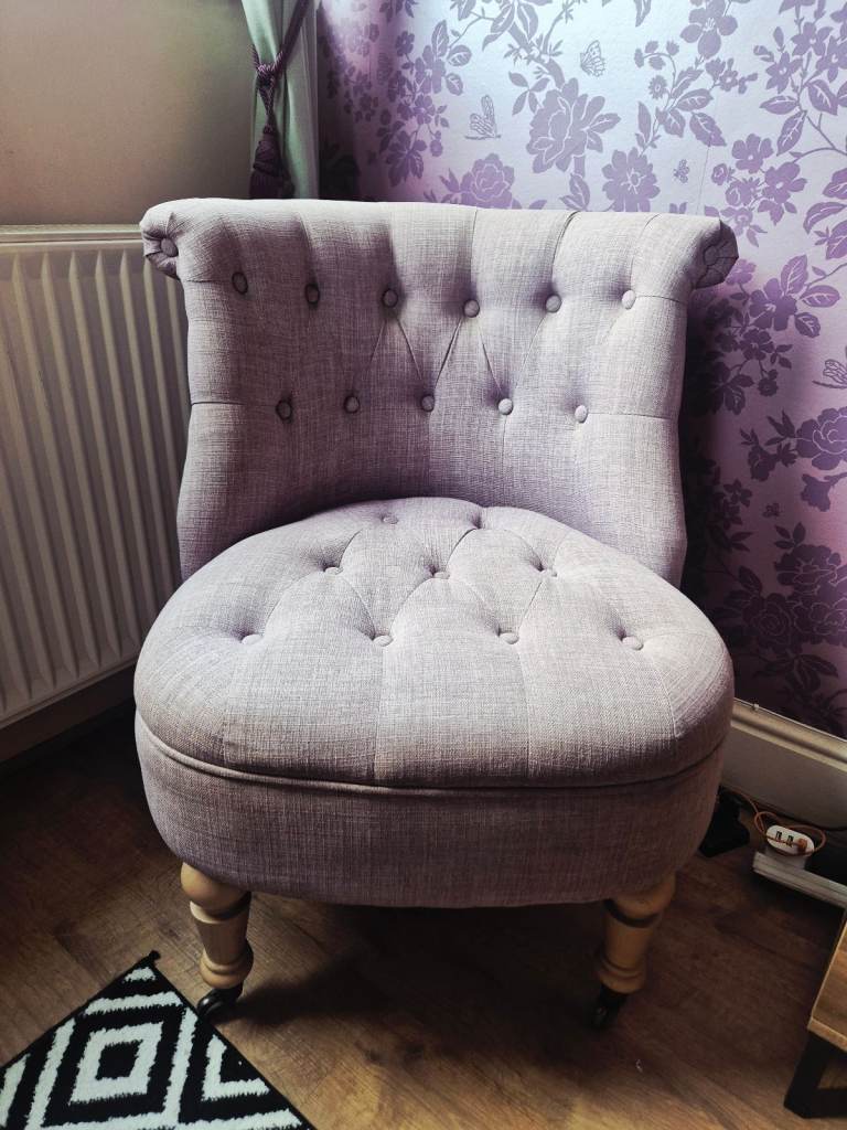 Button Back (Victorian Style) Tub Chair