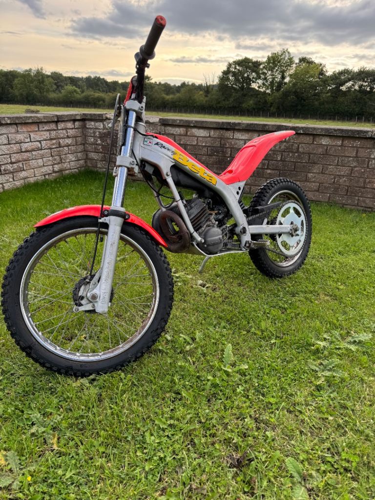 Beta 50 kids trials bike