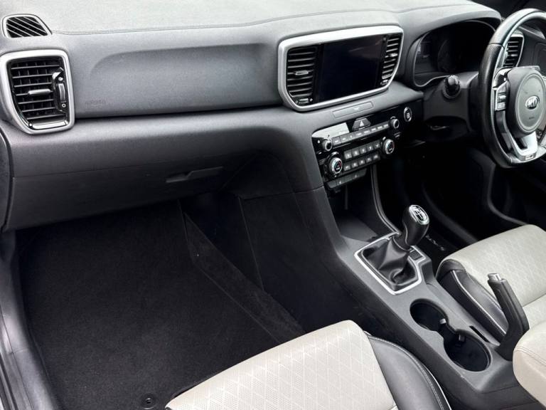 2021 Kia Sportage 1.6 CRDi MHEV GT-Line SUV 5dr Diesel Hybrid Manual Euro 6 (s/s) (134 bhp) ESTAT...