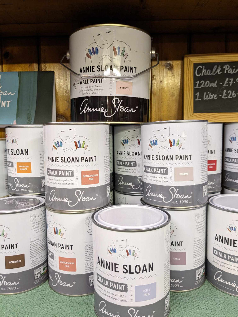 Brand New Annie Sloan Chalk Paints, Waxes & Brushes. Joblot Available. Prices in Ad