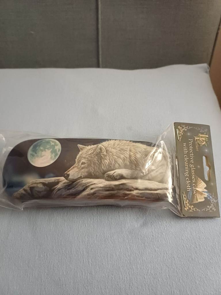 Glasses case