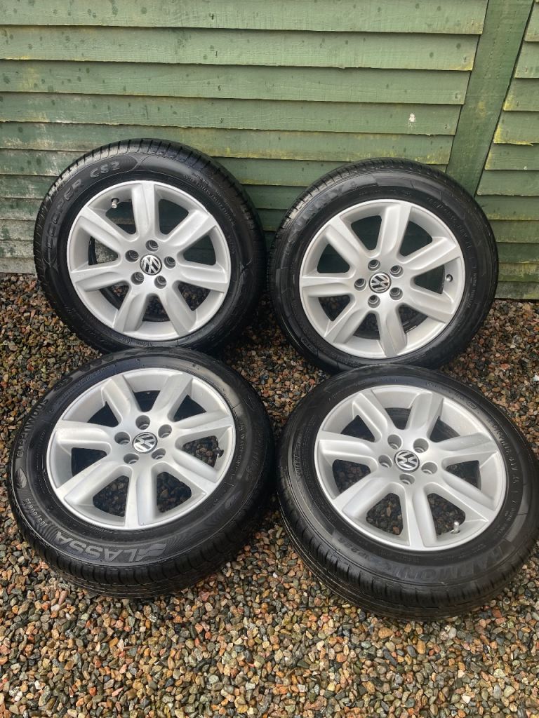 VW POLO ALLOYS AND TYRES 15”