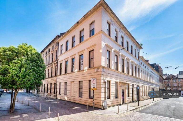 2 bedroom flat in Blackfriars St, Glasgow, G1 (2 bed) (#2912983)
