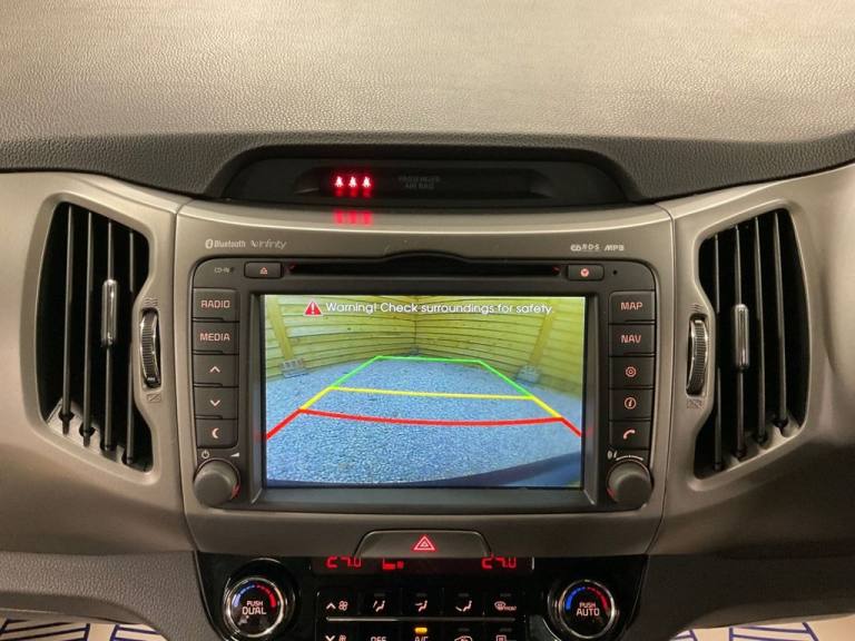 2014 Kia Sportage 1.7 CRDi EcoDynamics 3 SUV 5dr Diesel Manual 2WD Euro 5 (s/s) (114 bhp) ESTATE ...