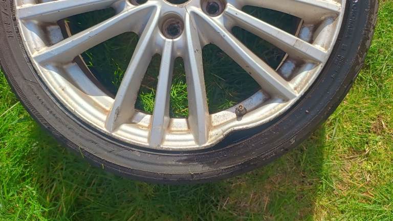 17” Alloy Wheel + Tyre for Suzuki Swift Sport (2012–2016) – Damaged