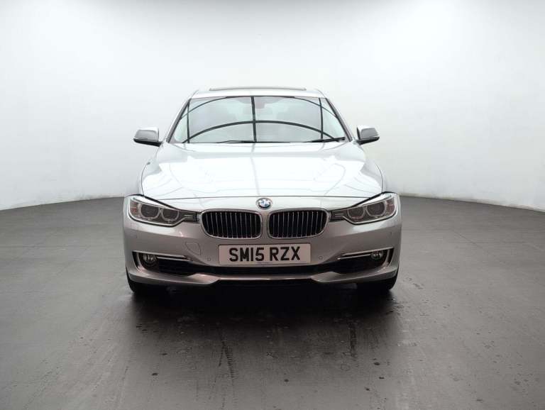2015 BMW 3 Series 3.0 335i Luxury Saloon 4dr Petrol Auto Euro 6 (s/s) (306 ps) GLASS SUNROOF+ SAL...