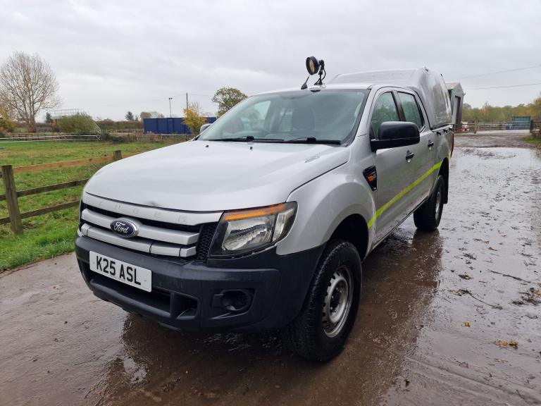 2013 Ford Ranger Silver LWB Double Cab  Spares Repairs  Very clean Bodywork