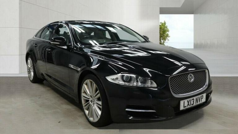 Jaguar XJ D V6 PORTFOLIO