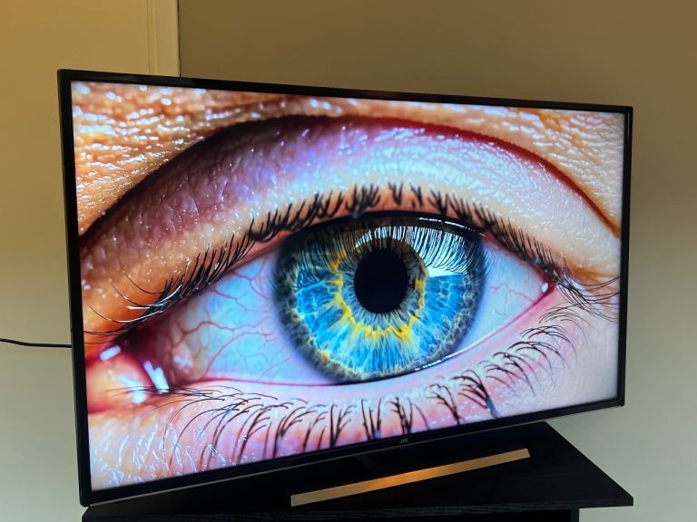 JVC 50" Smart 4K HDR LED TV