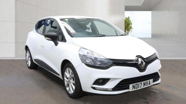 RENAULT CLIO 1.2 16V Play Euro 6 5dr 2017