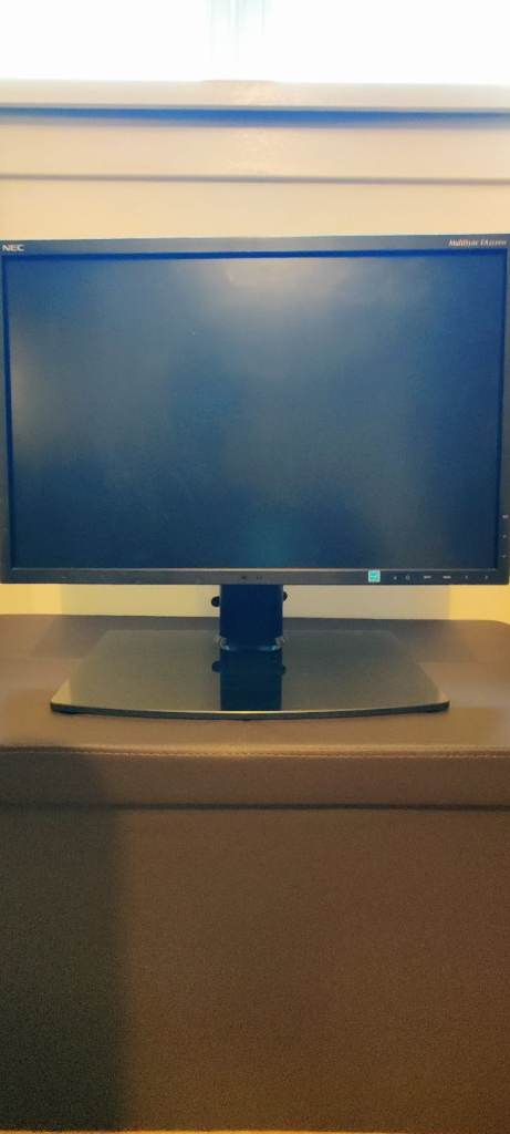 NEC mutlisync monitor 