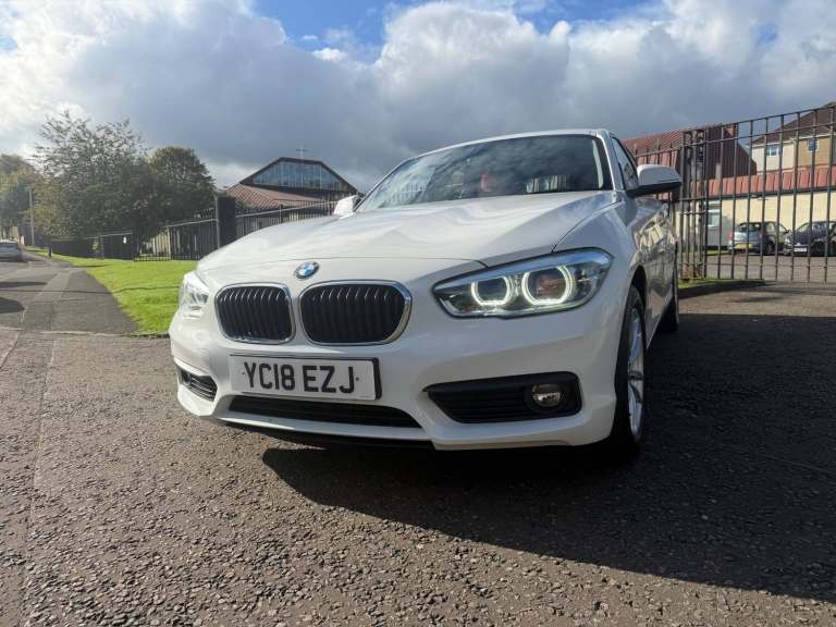 2018 BMW 1 Series 116d SE Business 5dr [Nav/Servotronic] HATCHBACK Diesel Automatic