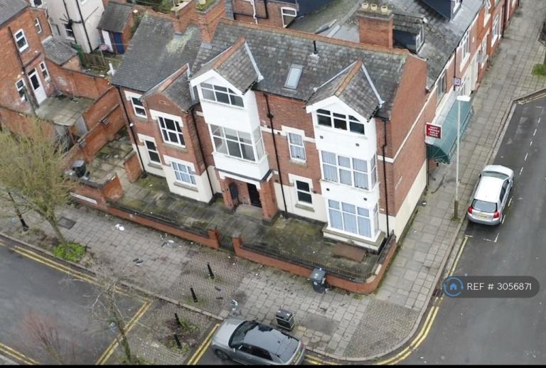 1 bedroom flat in Upper Tichborne Street, Leicester, LE2 (1 bed) (#3056871)