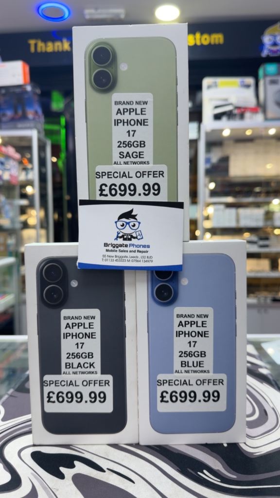 BRAND NEW Apple iPhone 17 256GB - Sage, Black, Blue one year warranty 