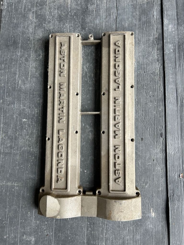 Aston Martin Lagonda rocker box cover