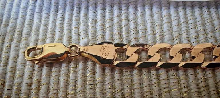 9ct Curb Bracelet Genuine gold