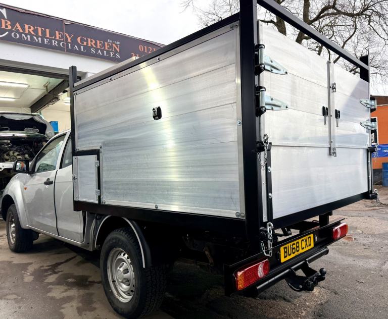 image for ISUZU D-MAX 1.9 TD TIPPER ABORIST 2019