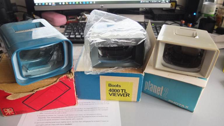 Three vintage slide viewers UNTESTED battery operated 