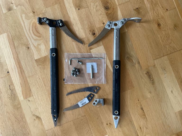 Ice Axes Mountain Technology Vertige Matching Pair Excellent Condition
