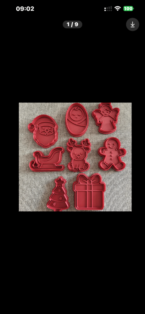 Red Plastic Christmas Cookie Cutter Set – 8 Pieces, NEW