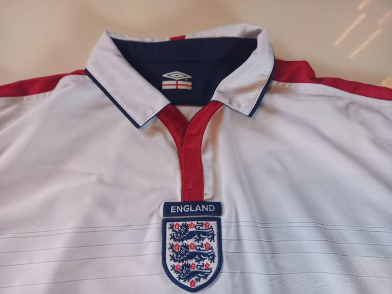 OFFICIAL VINTAGE ENGLAND SHIRT