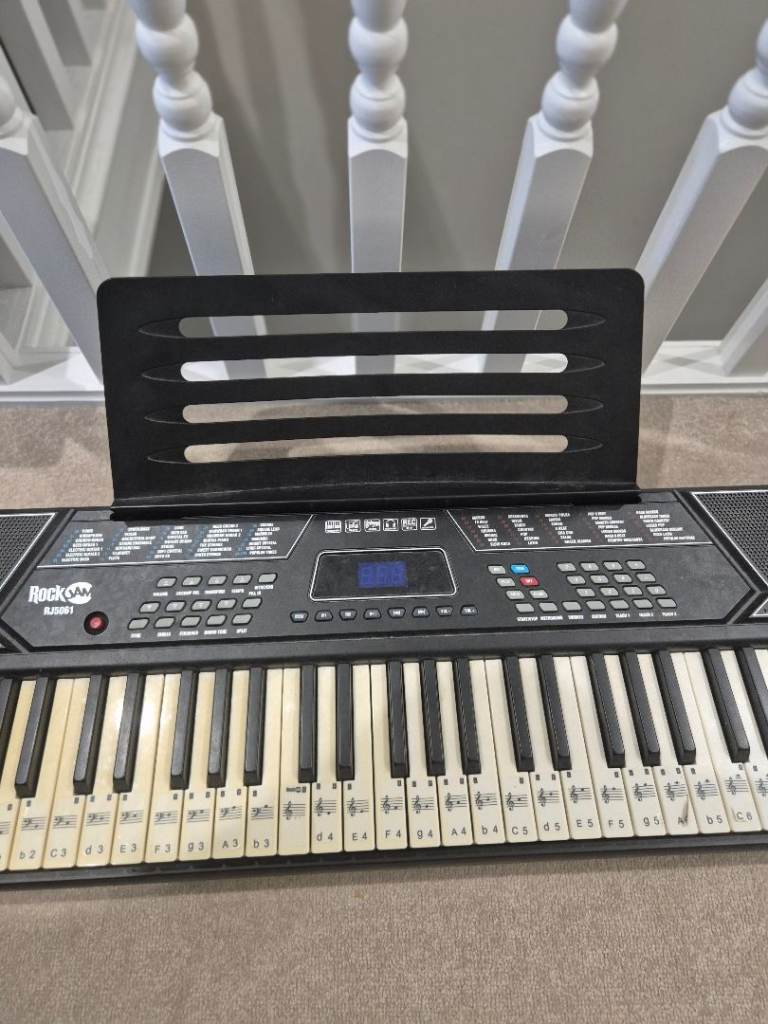 Rockjam electronic keyboard