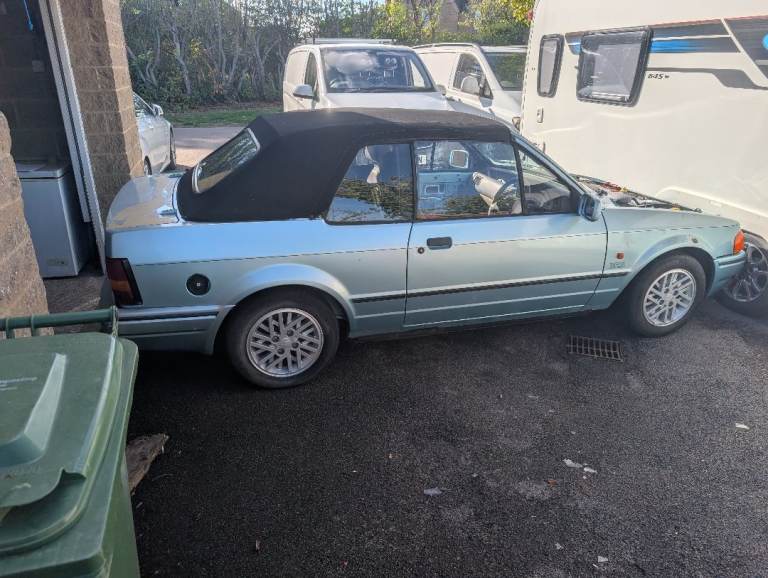 Ford, ESCORT XR3I CABRIOLET. , 1989, FOR RESTORATION.AQUAFOAM BLUE METALLIC 