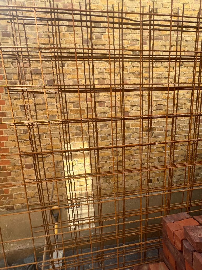 A193 Reinforcement Mesh 4.8m x 2.4m – 5 Sheets Available £40 each BRAND NEW