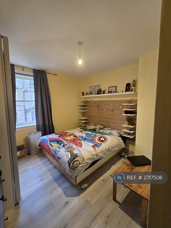 2 bedroom flat in Richmond Place, Edinburgh, EH8 (2 bed) (#2717506)